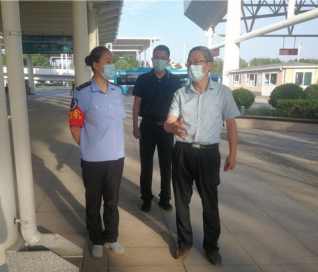 集团主要领导同志“四不两直”对集团重点工作进行现场督导