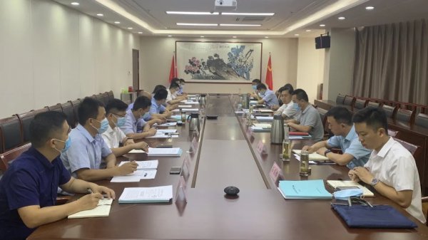 交投集团召开8月份安全生产工作例会