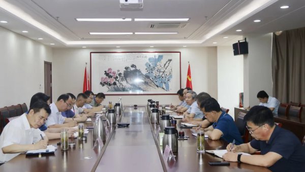 交投集团召开创建全国文明城市暨迎接国家卫生城市复审工作推进会议