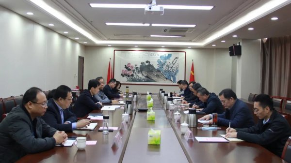 滨州市国资委领导莅临交投集团考察交流