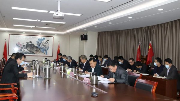 德州交投集团传达学习市委经济工作会议精神
